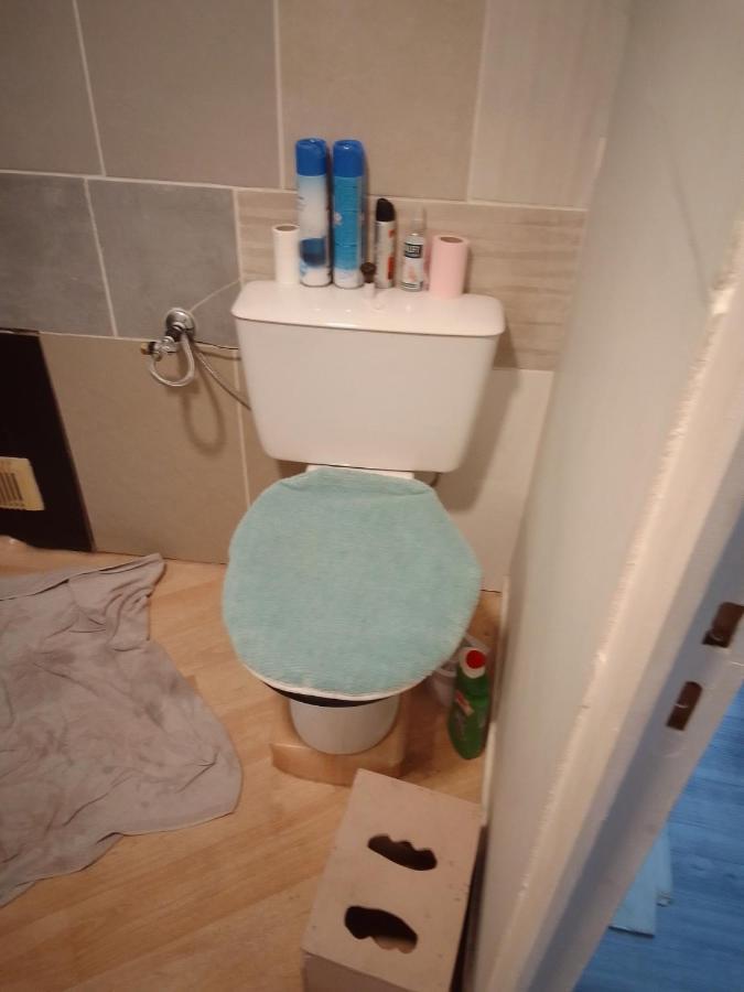 Chambre Chez L'Habitant Saint-Pierre-le-Moûtier Εξωτερικό φωτογραφία